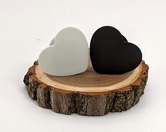 Heart Shaped Pop socket | HD Quality  Black - DMC